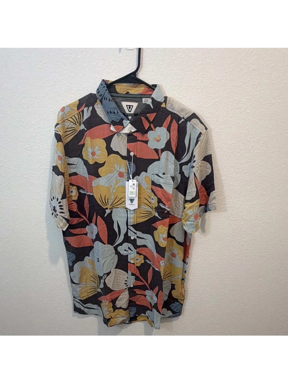 Vissla Men’s Short Sleeve Floral Button-Up Shirt - Multi XL